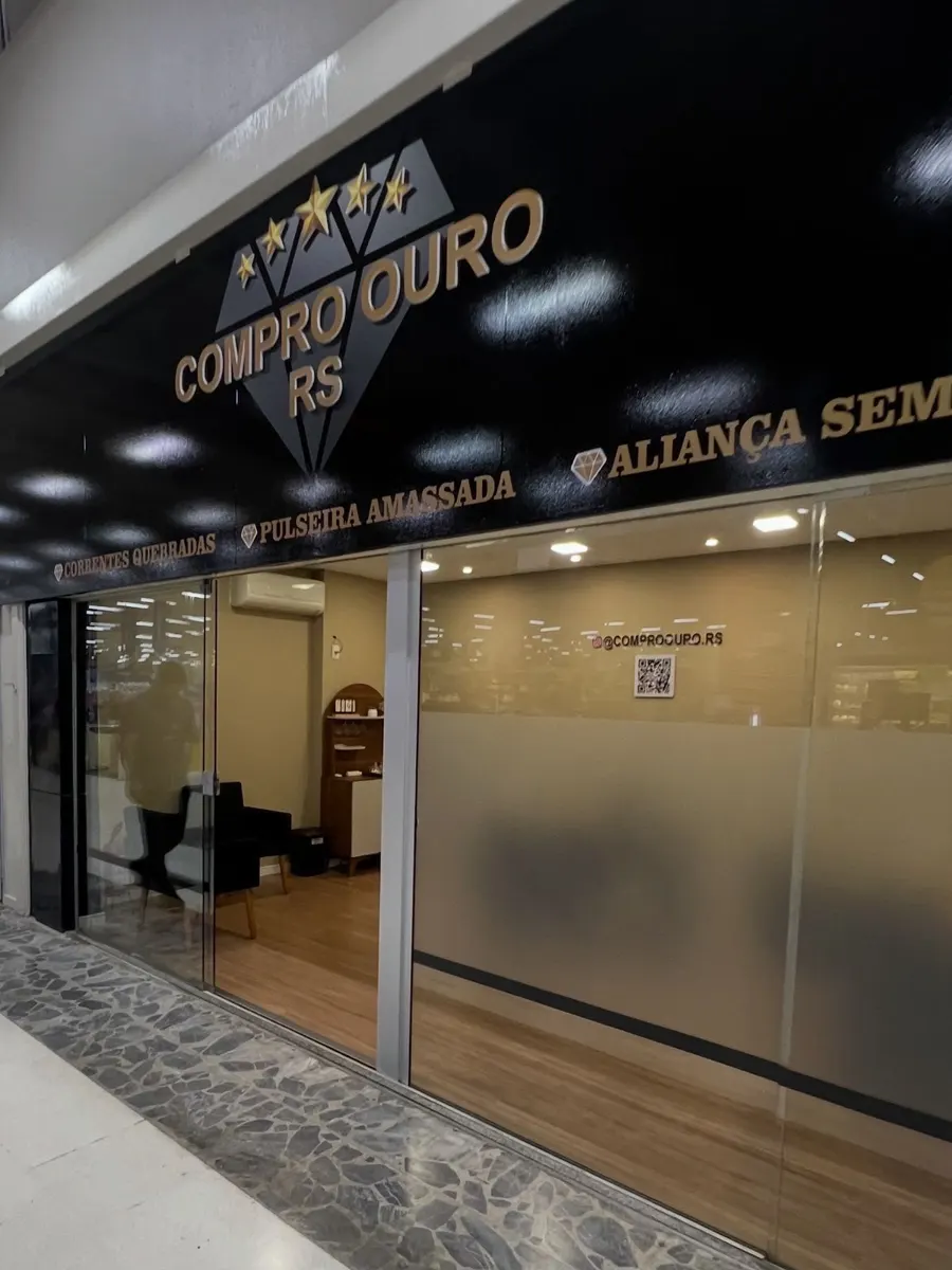 Fachada da loja física dentro do Carrefour de Canoas